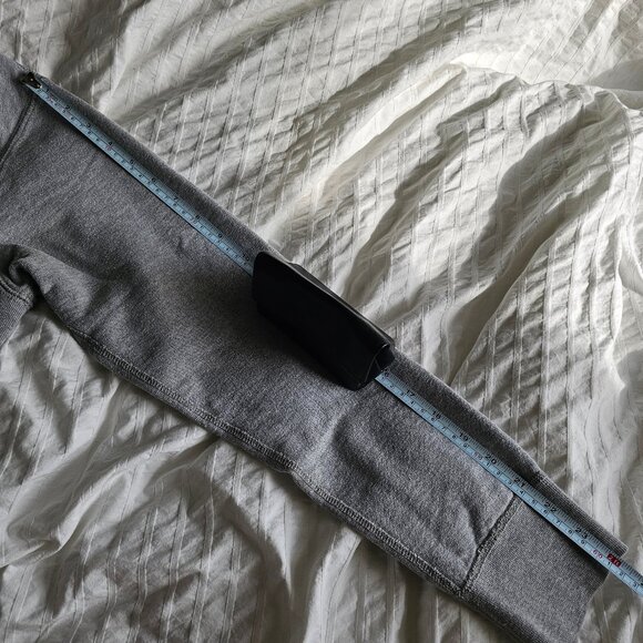 Raised by Wolves Box Logo Hooded Sweatshirt - 2018 - Heather Grey - Sz S - Picture 11 of 11